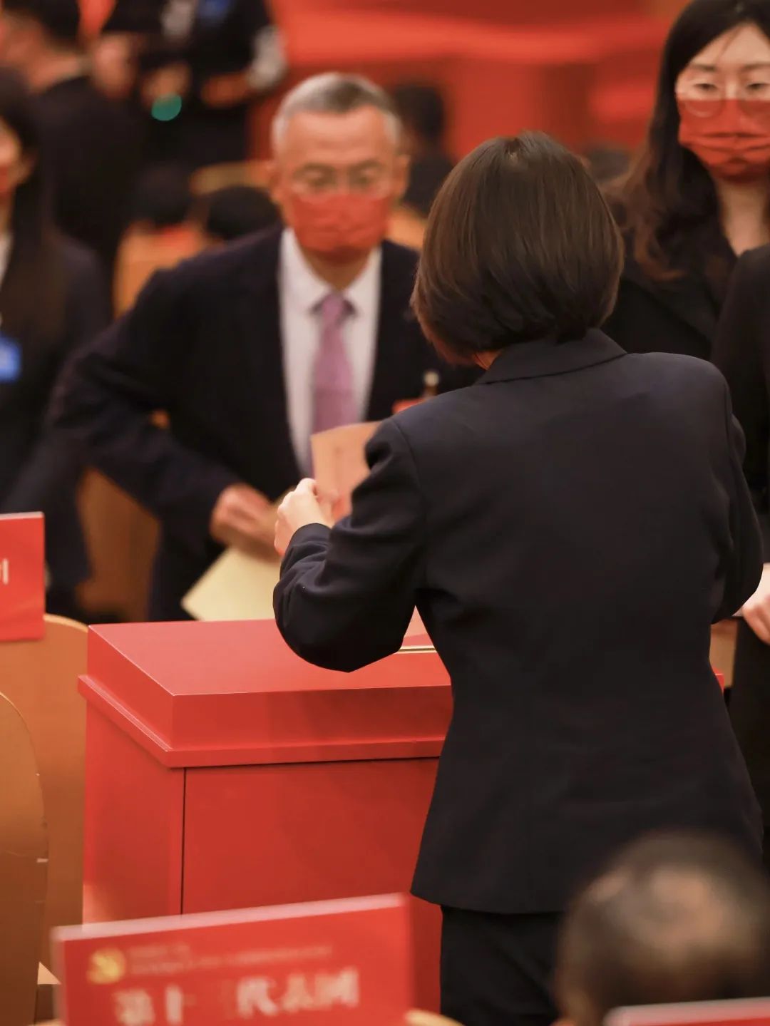 成人导航