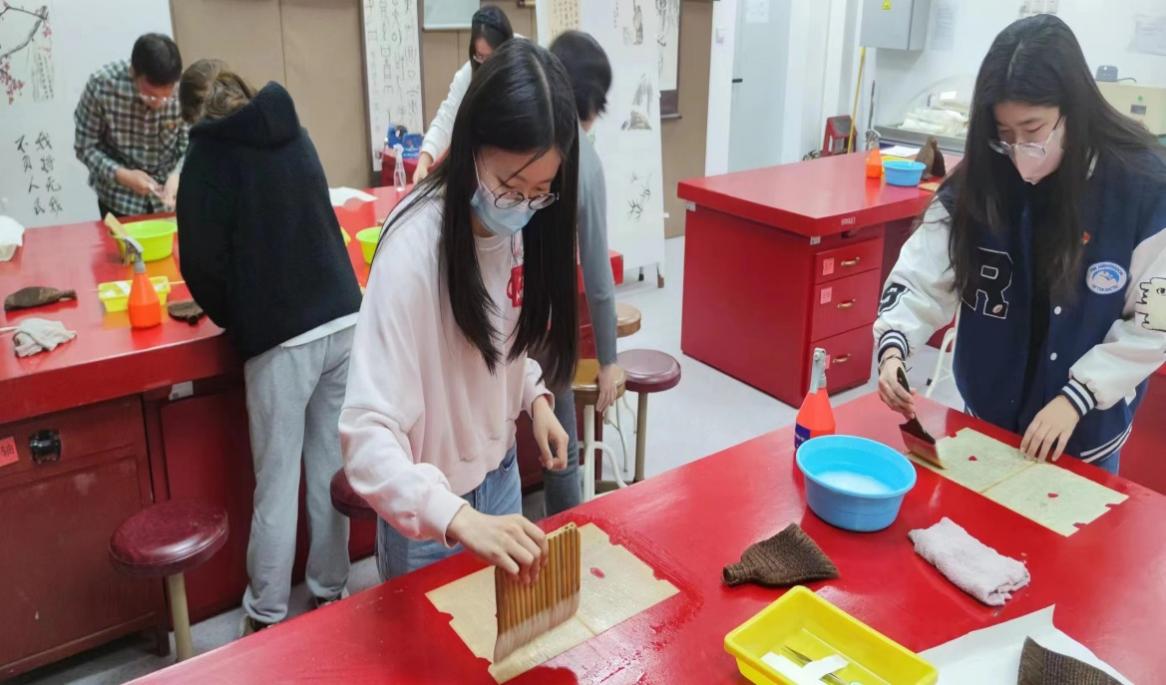 成人导航
