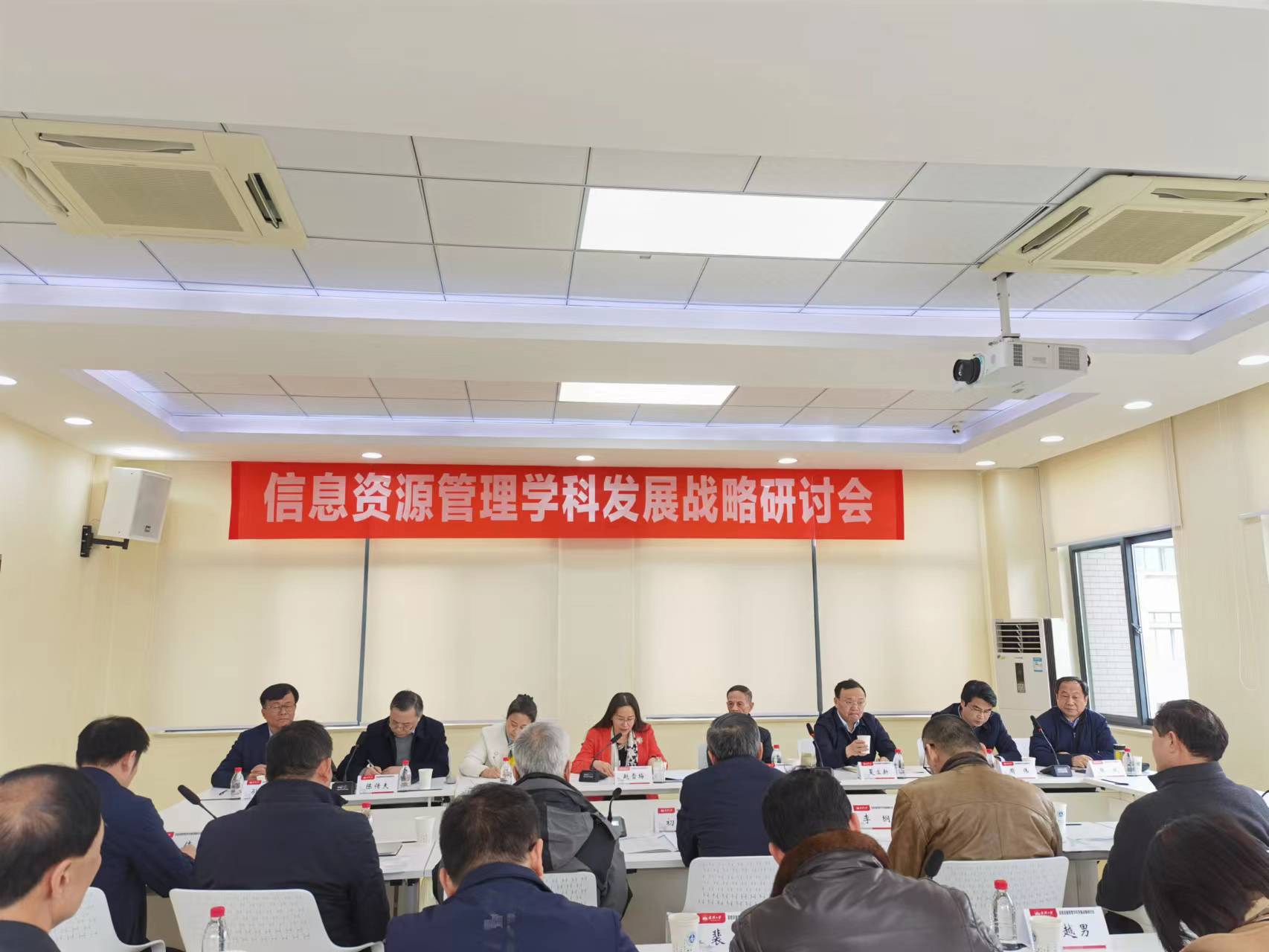 成人导航
