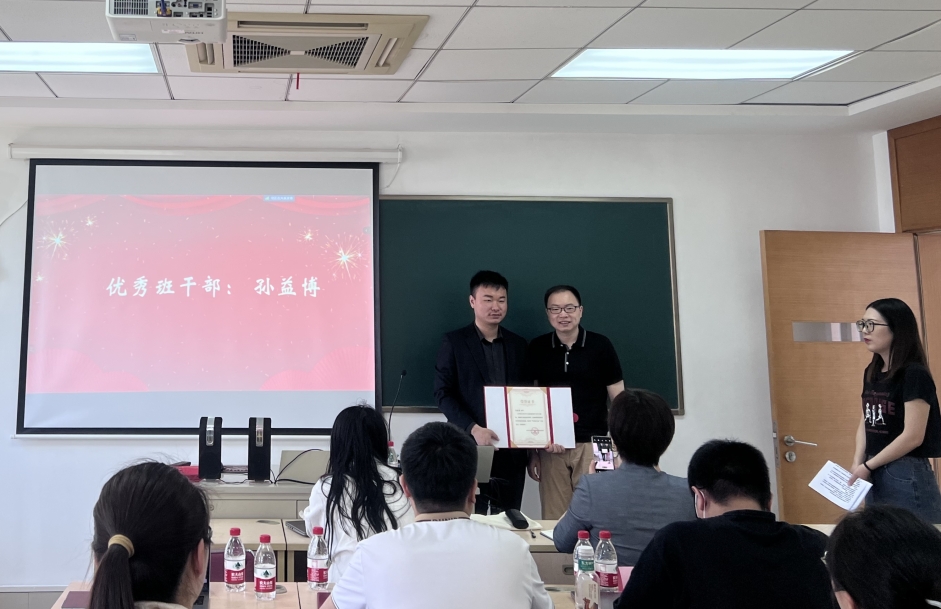 成人导航