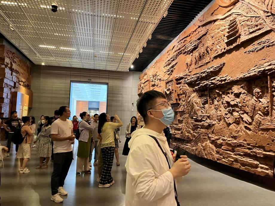 成人导航