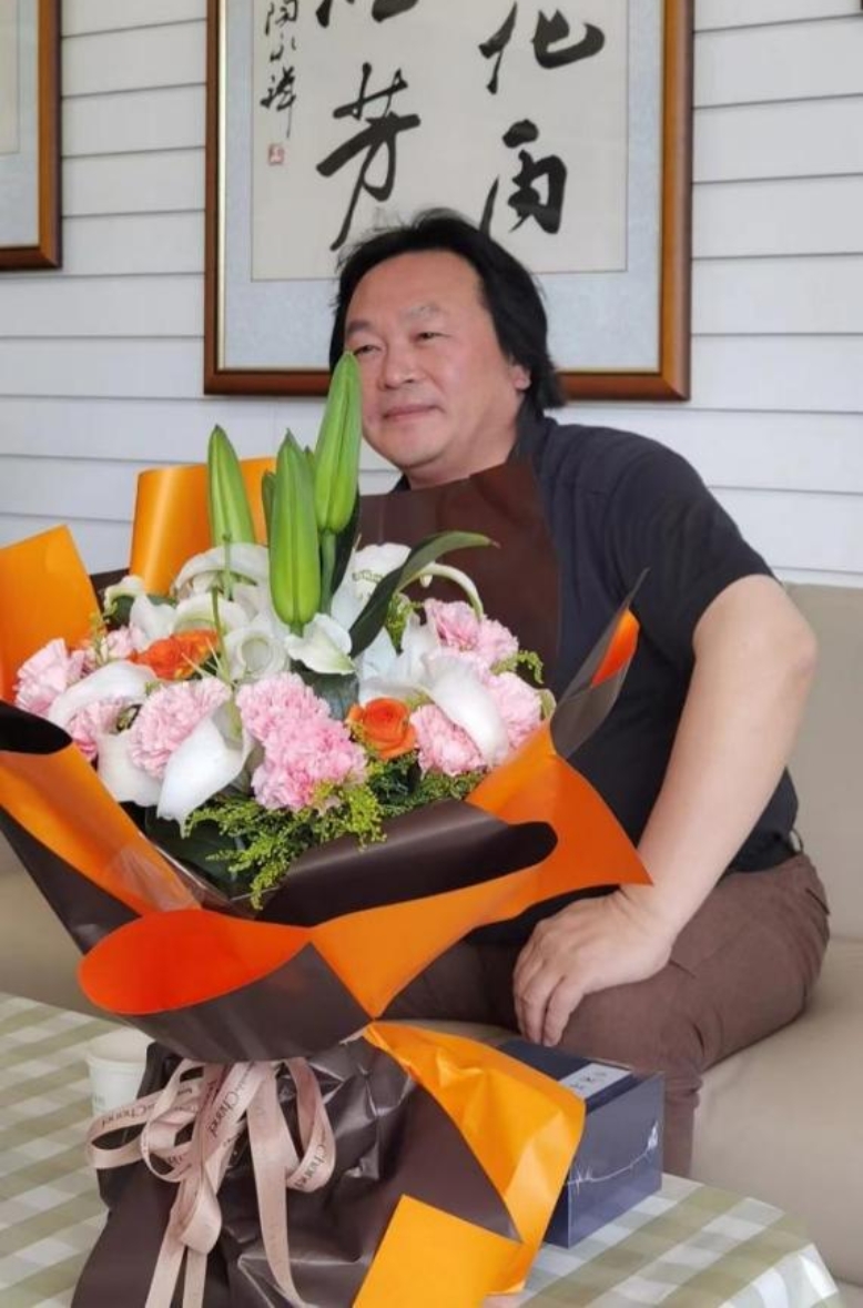成人导航