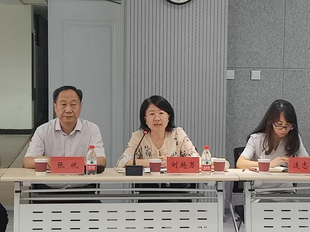 成人导航