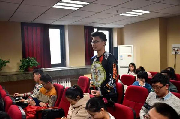 成人导航