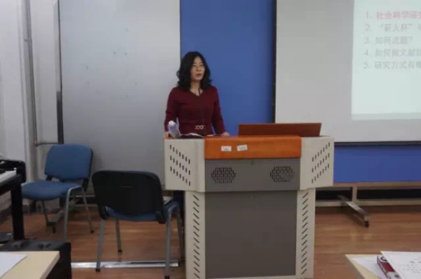 成人导航