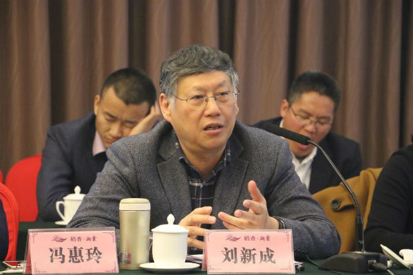 成人导航