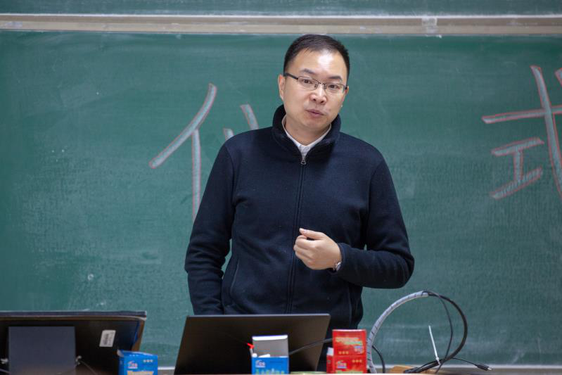 成人导航