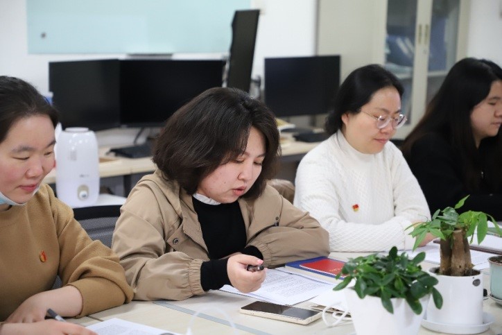 成人导航