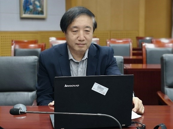 成人导航