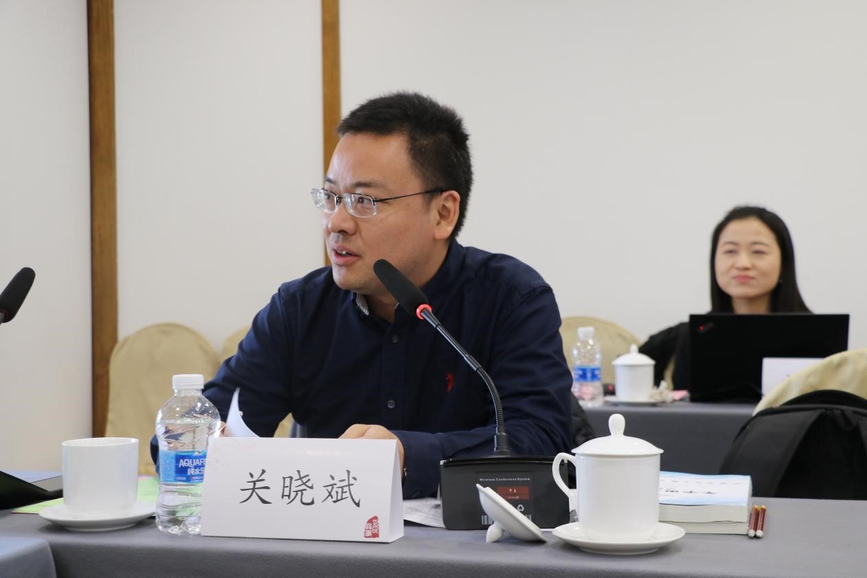 成人导航