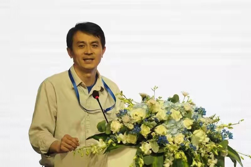 成人导航