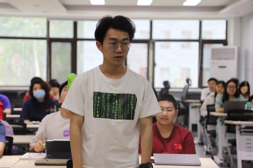 成人导航