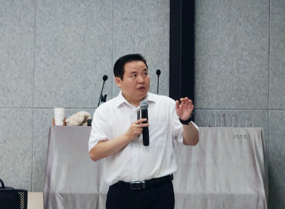 成人导航