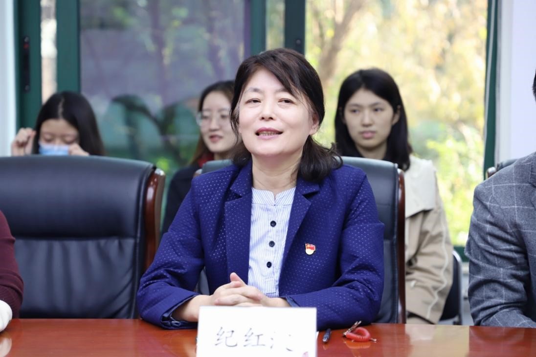 成人导航
