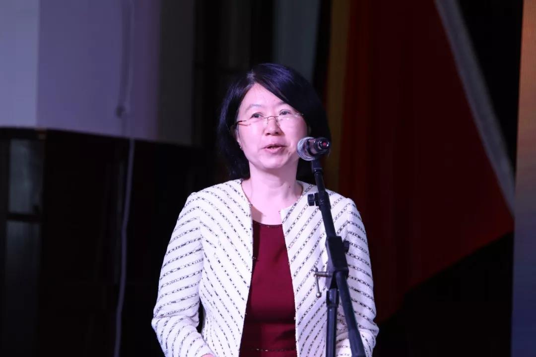 成人导航