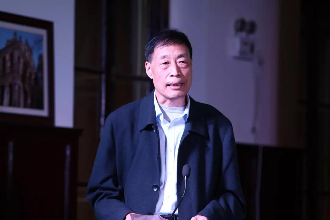 成人导航