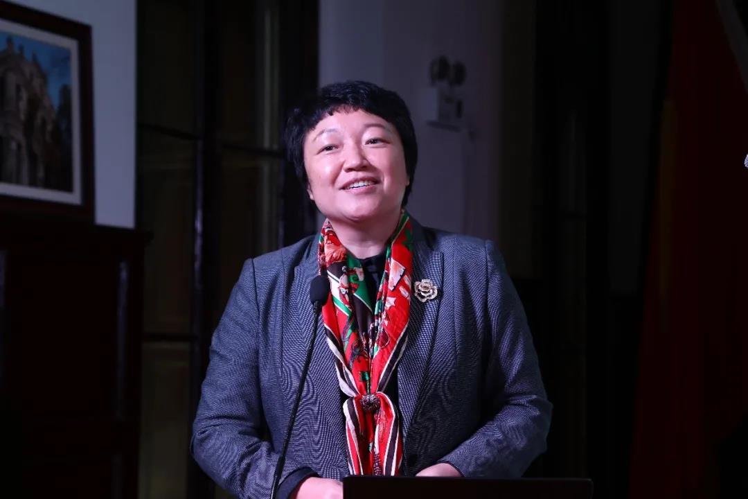 成人导航