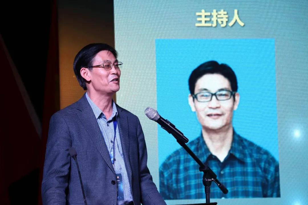成人导航