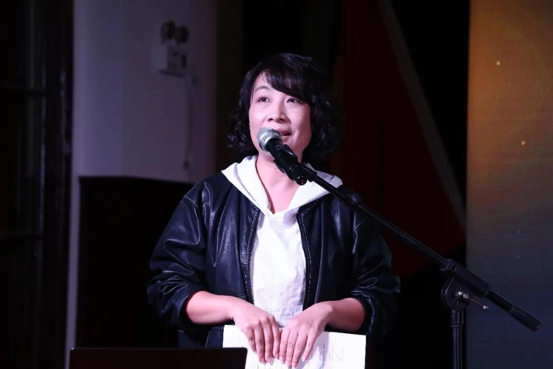 成人导航