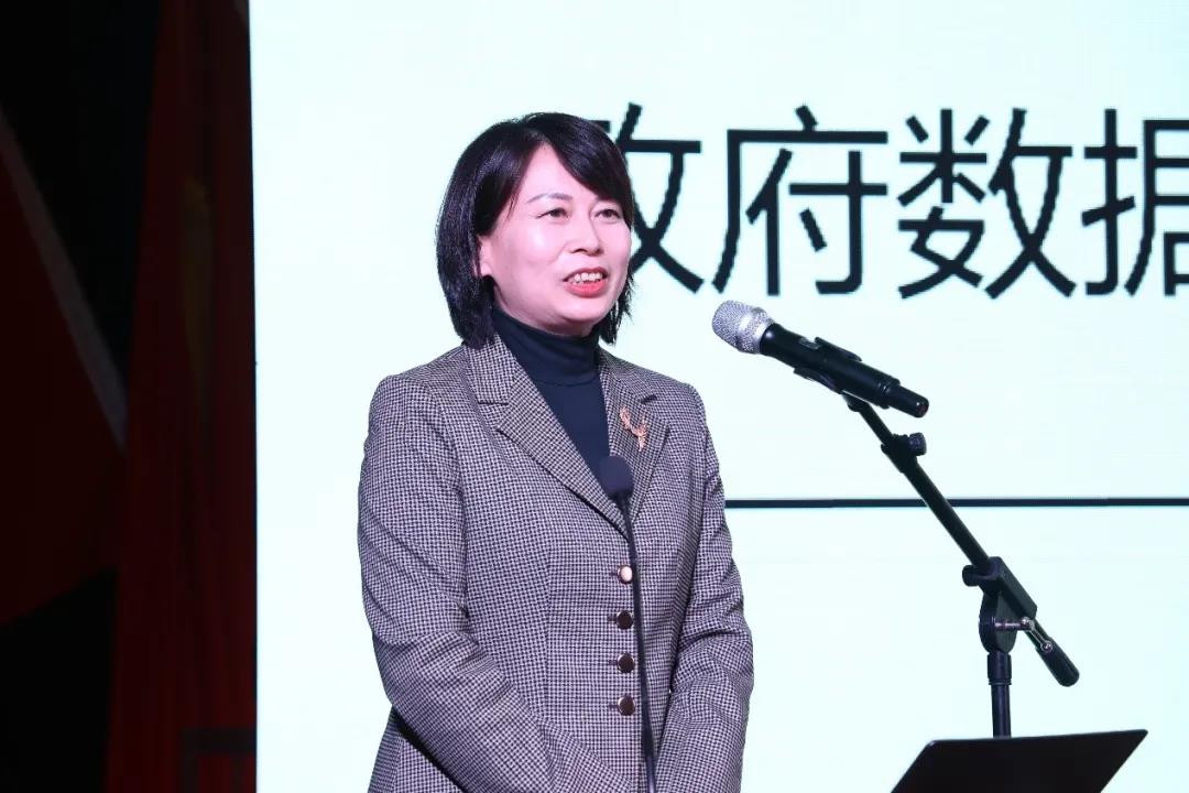 成人导航