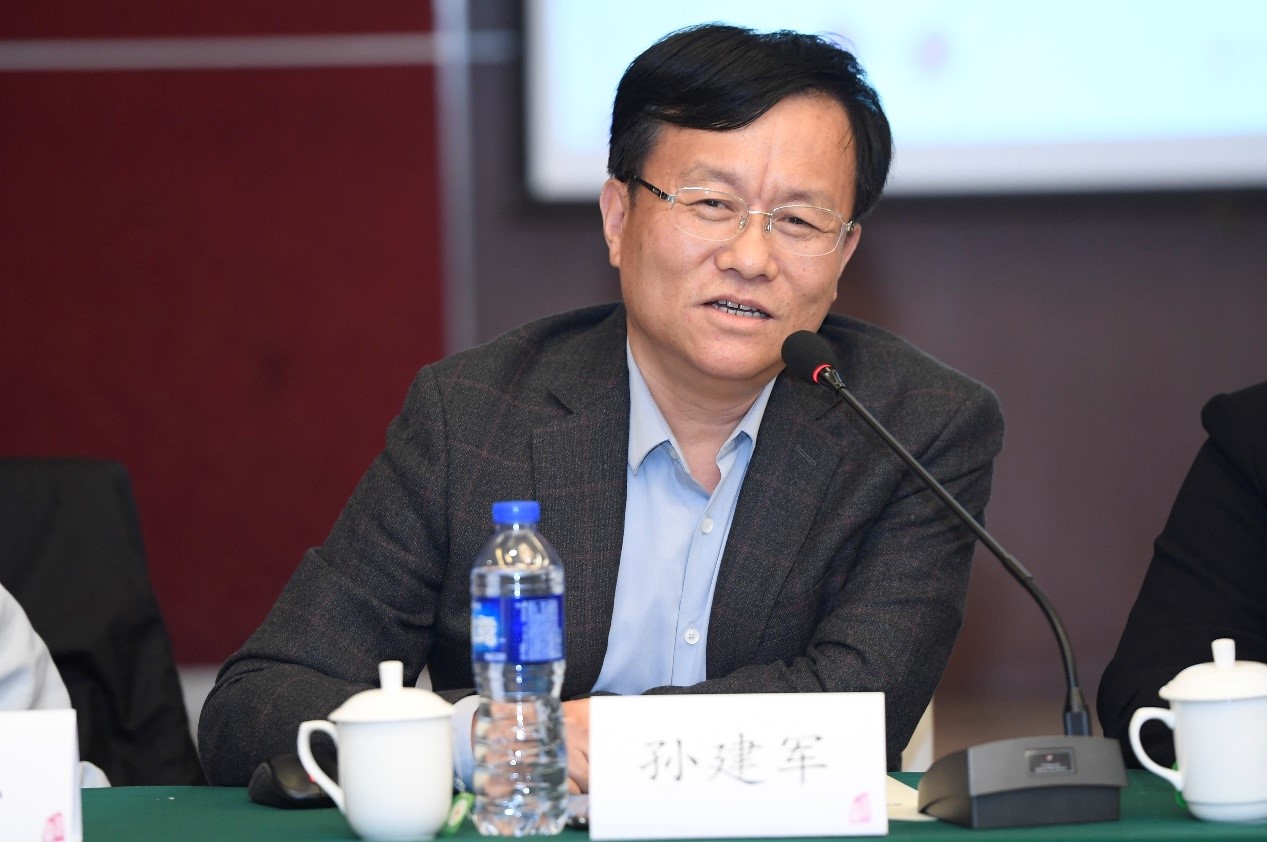 成人导航