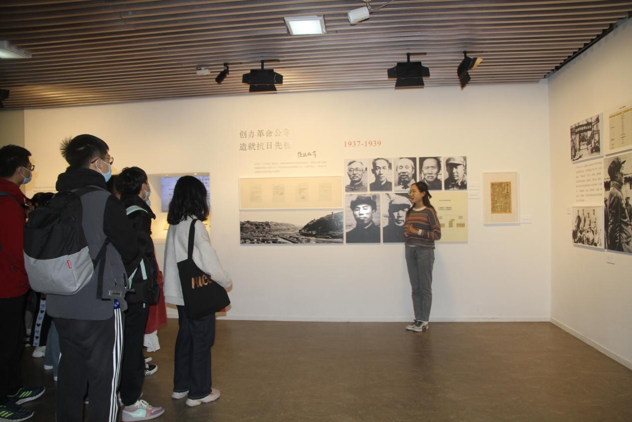 成人导航