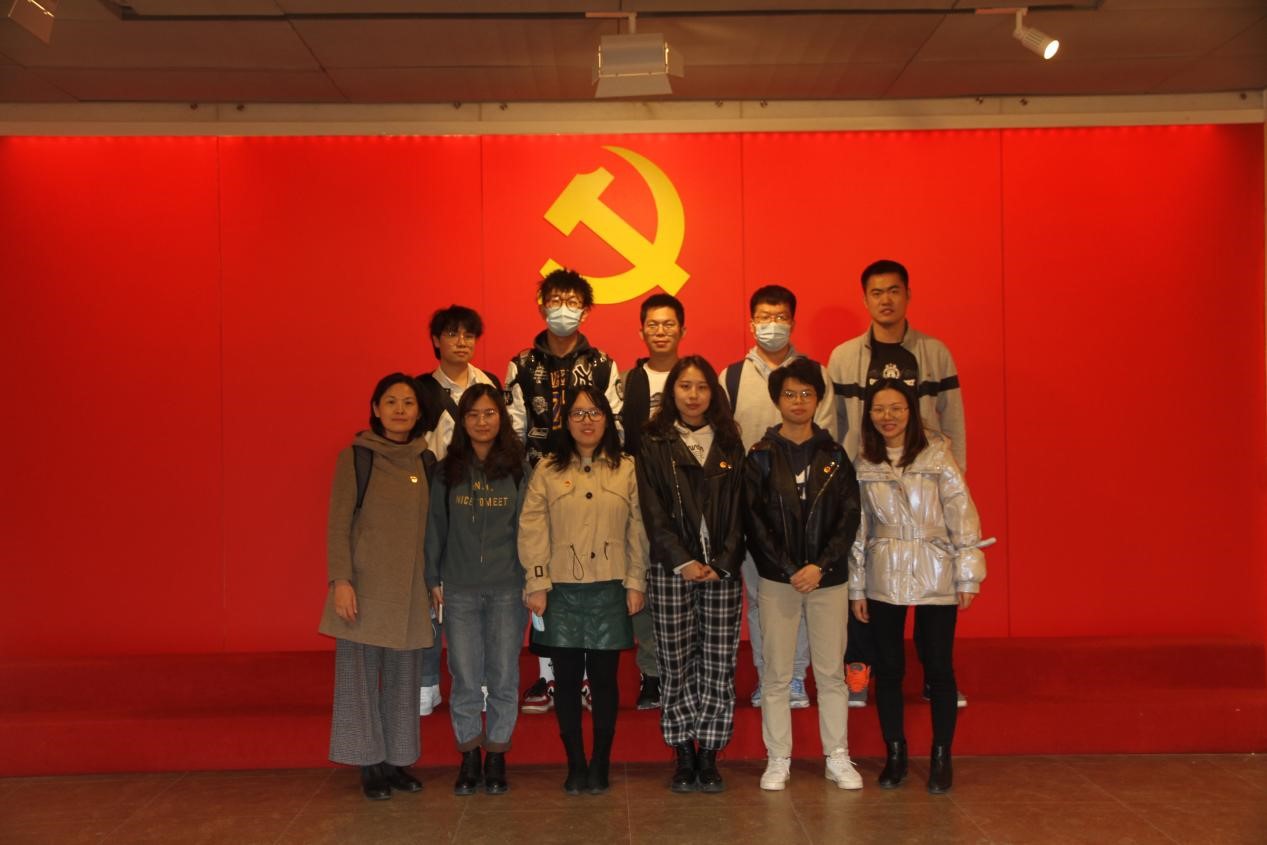 成人导航