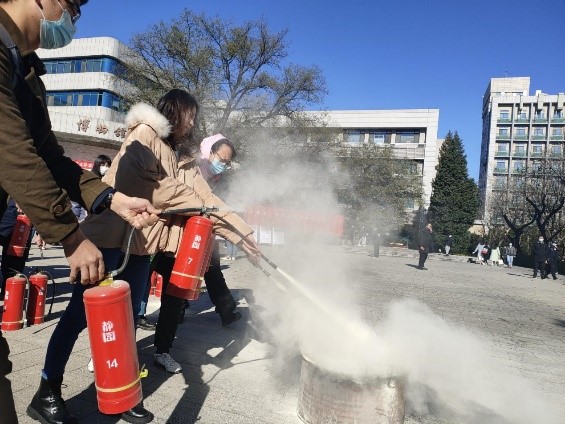 成人导航