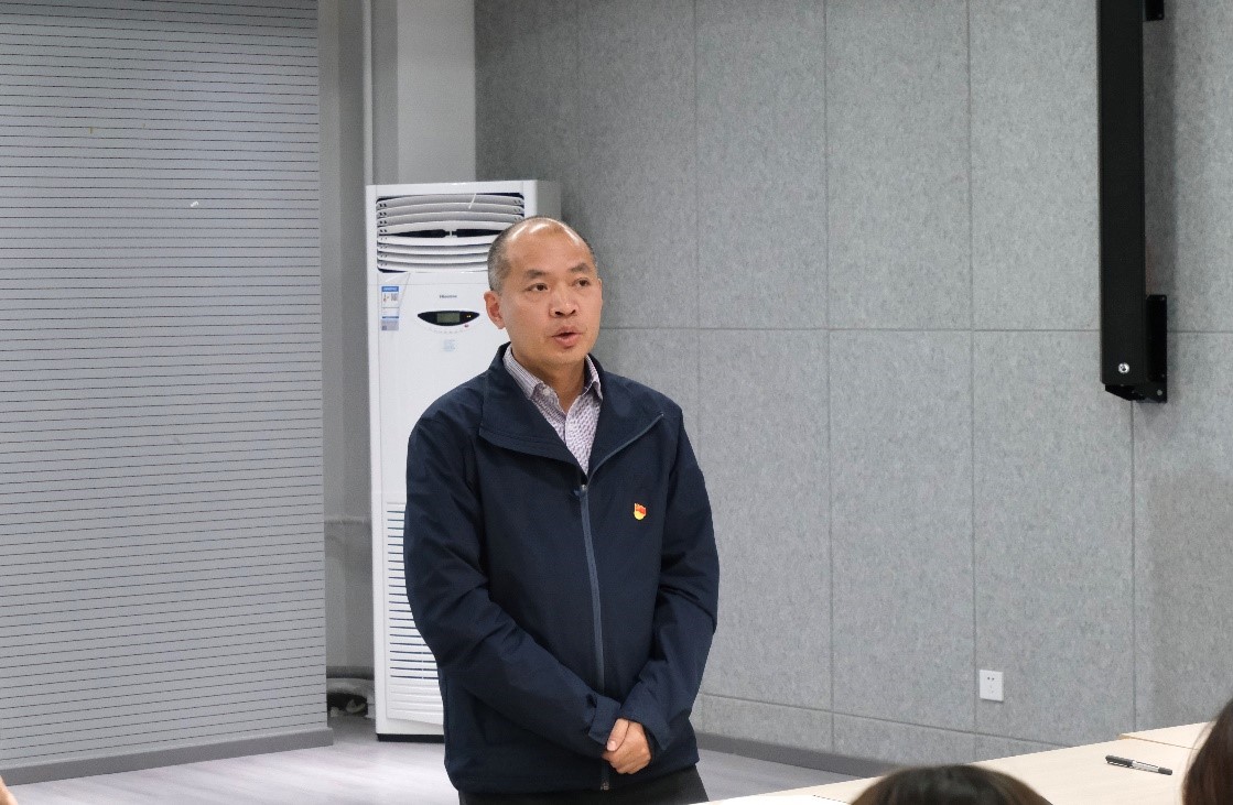 成人导航