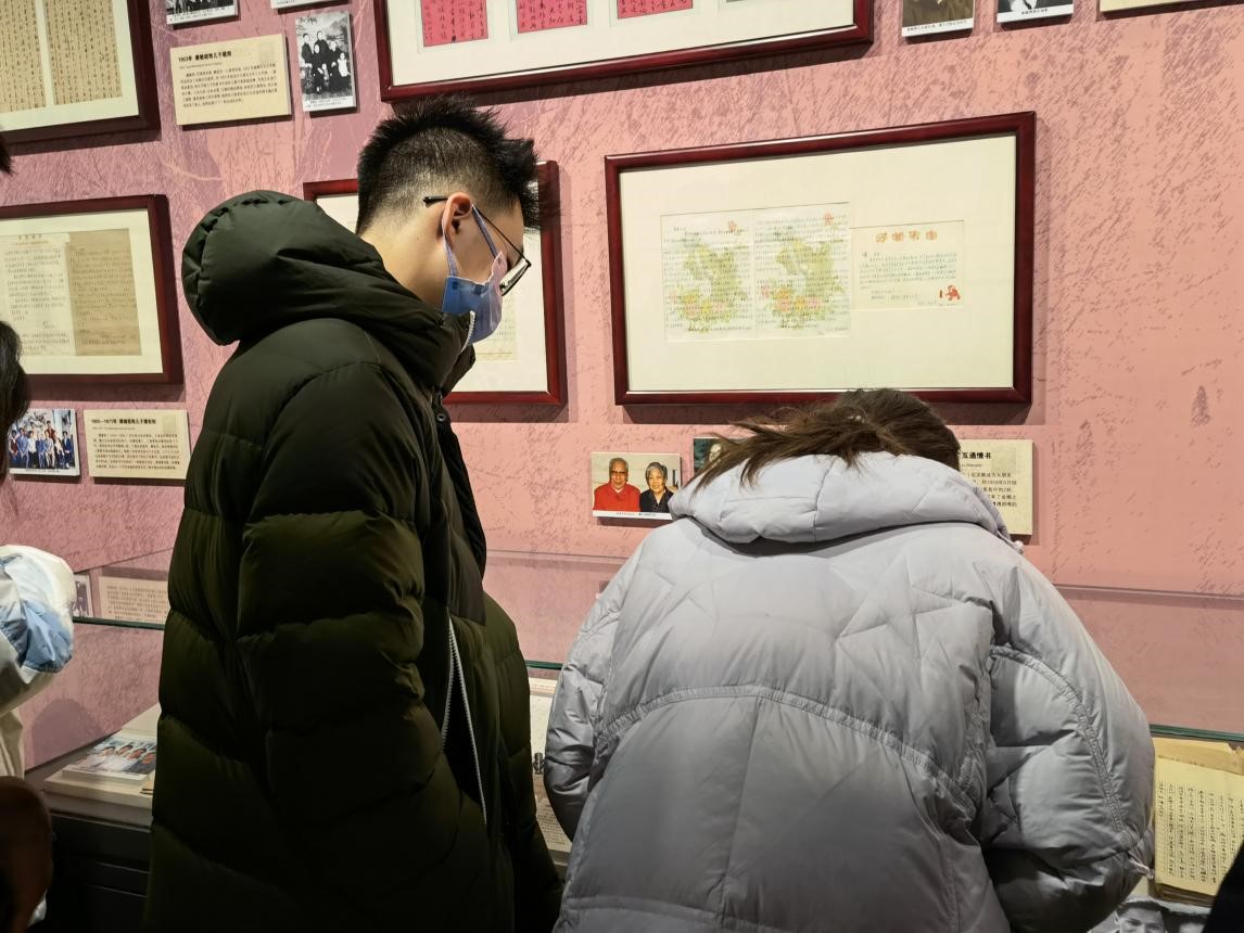 成人导航