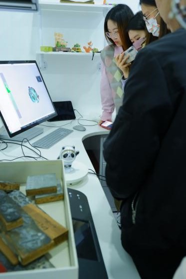 成人导航