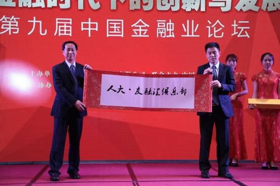 成人导航
