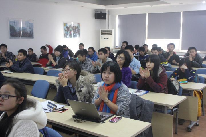 成人导航
