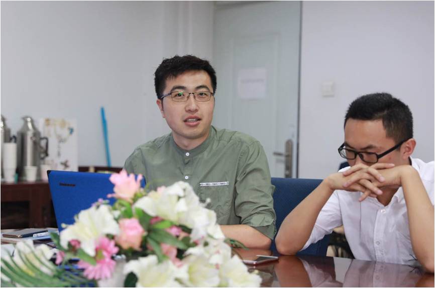 成人导航