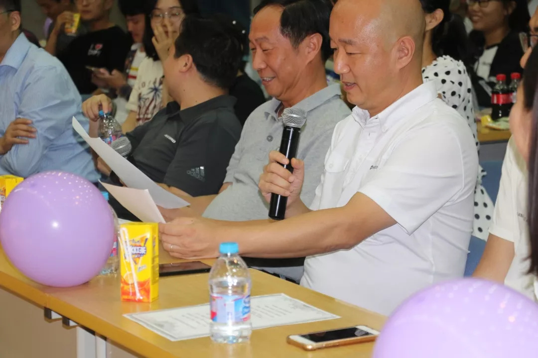 成人导航